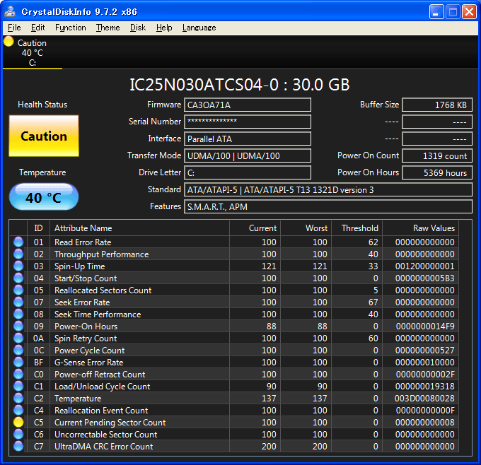 CrystalDiskInfo dark theme reporting drive health and temperature